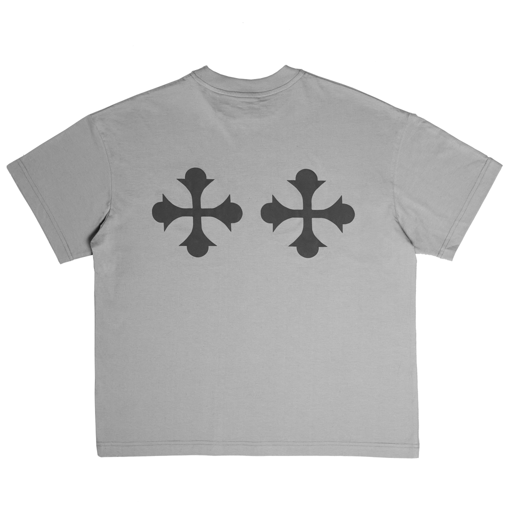 Shinigami Couture light gray coat of arms tee back vie
