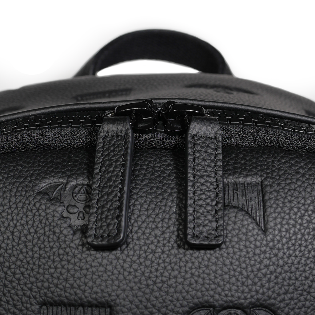 Shinigami Couture leather backpack YKK metal zippers detail
